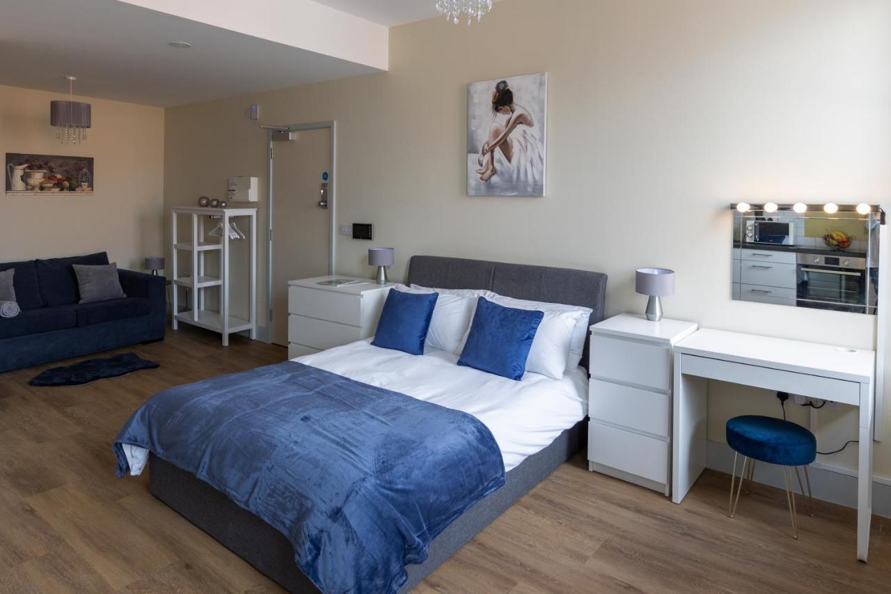 Apartment 7, Isabella House, Aparthotel, By Rentmyhouse Hereford Exterior photo